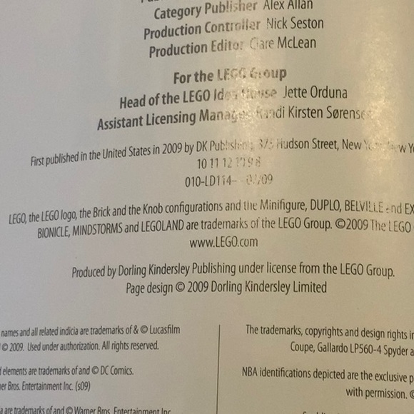 The Lego book and standing small in slip case, set hardcover - Picture 6 of 14